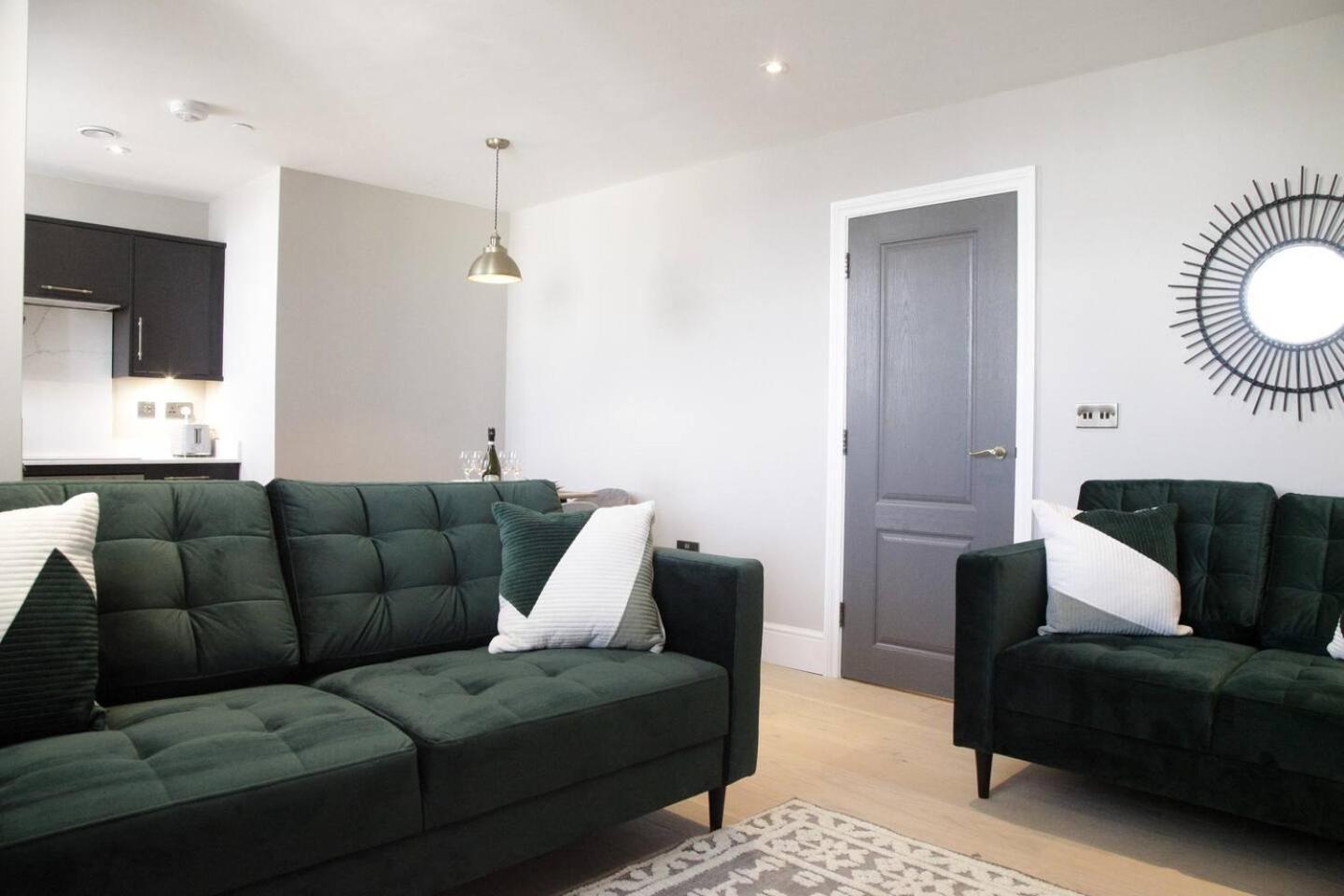 Pass The Keys Apartment 3 Old Conservative Club In Historic Town Caernarfon Exteriér fotografie